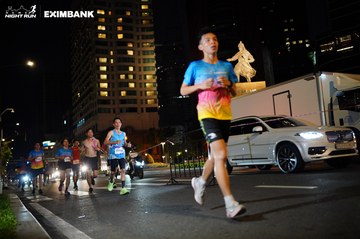 HO CHI MINH CITY NIGHT RUN EXIMBANK 2024 - Ảnh #1990574
