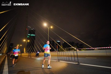 HO CHI MINH CITY NIGHT RUN EXIMBANK 2024 - Ảnh #2024962