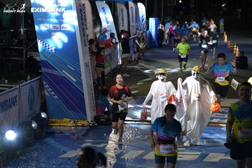 HO CHI MINH CITY NIGHT RUN EXIMBANK 2024 - Ảnh #2032791