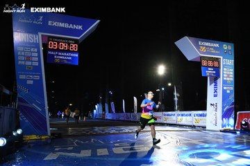 HO CHI MINH CITY NIGHT RUN EXIMBANK 2024 - Ảnh #2063459
