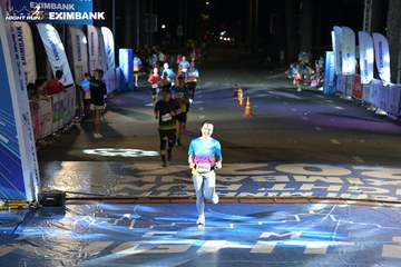 HO CHI MINH CITY NIGHT RUN EXIMBANK 2024 - Ảnh #2032542