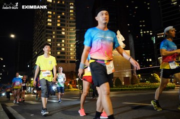 HO CHI MINH CITY NIGHT RUN EXIMBANK 2024 - Ảnh #1990787