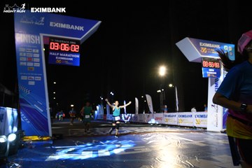 HO CHI MINH CITY NIGHT RUN EXIMBANK 2024 - Ảnh #2064781