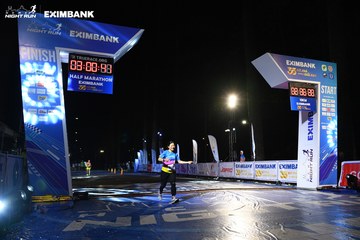 HO CHI MINH CITY NIGHT RUN EXIMBANK 2024 - Ảnh #2061479