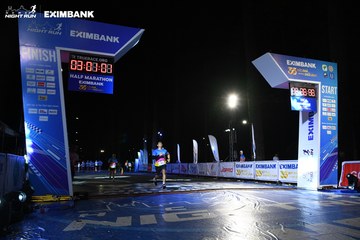 HO CHI MINH CITY NIGHT RUN EXIMBANK 2024 - Ảnh #2061665