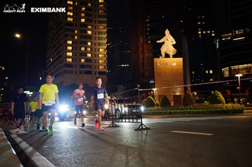 HO CHI MINH CITY NIGHT RUN EXIMBANK 2024 - Ảnh #1989992