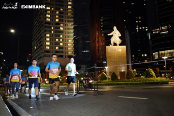 HO CHI MINH CITY NIGHT RUN EXIMBANK 2024 - Ảnh #1990851