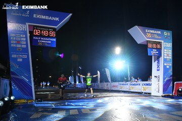 HO CHI MINH CITY NIGHT RUN EXIMBANK 2024 - Ảnh #2063650