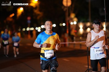 HO CHI MINH CITY NIGHT RUN EXIMBANK 2024 - Ảnh #2159180