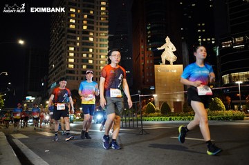HO CHI MINH CITY NIGHT RUN EXIMBANK 2024 - Ảnh #1990696