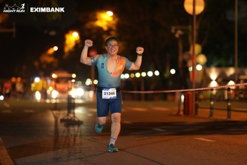 HO CHI MINH CITY NIGHT RUN EXIMBANK 2024 - Ảnh #2160659