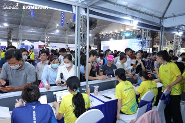 HO CHI MINH CITY NIGHT RUN EXIMBANK 2024 - Ảnh #1964350