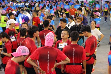HO CHI MINH CITY NIGHT RUN EXIMBANK 2024 - Ảnh #2012121