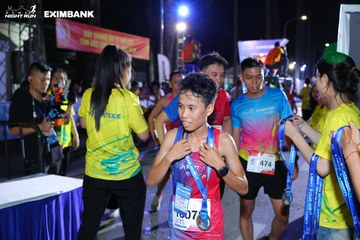 HO CHI MINH CITY NIGHT RUN EXIMBANK 2024 - Ảnh #2012381