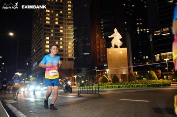 HO CHI MINH CITY NIGHT RUN EXIMBANK 2024 - Ảnh #1990911