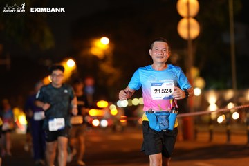 HO CHI MINH CITY NIGHT RUN EXIMBANK 2024 - Ảnh #2160440