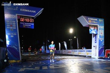HO CHI MINH CITY NIGHT RUN EXIMBANK 2024 - Ảnh #2063251