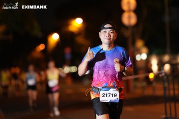 HO CHI MINH CITY NIGHT RUN EXIMBANK 2024 - Ảnh #2159522