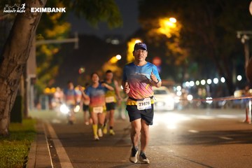 HO CHI MINH CITY NIGHT RUN EXIMBANK 2024 - Ảnh #2160266