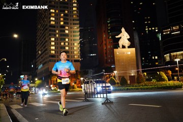 HO CHI MINH CITY NIGHT RUN EXIMBANK 2024 - Ảnh #1991668