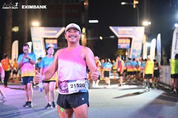 HO CHI MINH CITY NIGHT RUN EXIMBANK 2024 - Ảnh #1969849