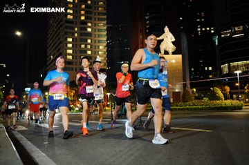 HO CHI MINH CITY NIGHT RUN EXIMBANK 2024 - Ảnh #1989844