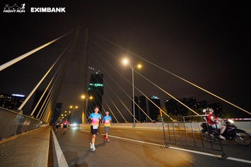 HO CHI MINH CITY NIGHT RUN EXIMBANK 2024 - Ảnh #2026073