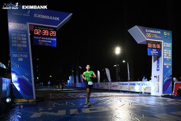 HO CHI MINH CITY NIGHT RUN EXIMBANK 2024 - Ảnh #2060738