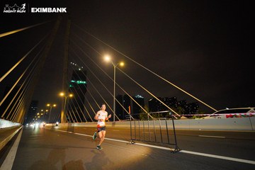 HO CHI MINH CITY NIGHT RUN EXIMBANK 2024 - Ảnh #2022869
