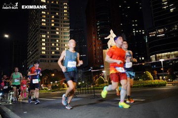 HO CHI MINH CITY NIGHT RUN EXIMBANK 2024 - Ảnh #1991336