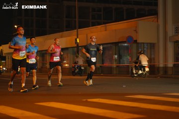 HO CHI MINH CITY NIGHT RUN EXIMBANK 2024 - Ảnh #2033837