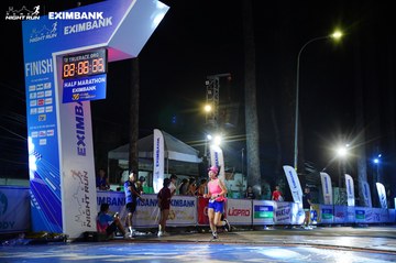 HO CHI MINH CITY NIGHT RUN EXIMBANK 2024 - Ảnh #2033907