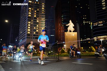 HO CHI MINH CITY NIGHT RUN EXIMBANK 2024 - Ảnh #1989521