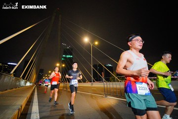 HO CHI MINH CITY NIGHT RUN EXIMBANK 2024 - Ảnh #2024390
