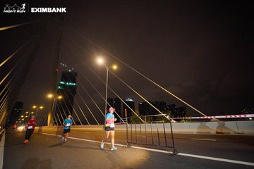 HO CHI MINH CITY NIGHT RUN EXIMBANK 2024 - Ảnh #2025026