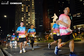 HO CHI MINH CITY NIGHT RUN EXIMBANK 2024 - Ảnh #1991229