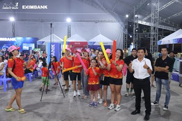 HO CHI MINH CITY NIGHT RUN EXIMBANK 2024 - Ảnh #1965088