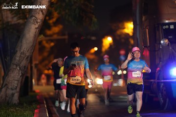 HO CHI MINH CITY NIGHT RUN EXIMBANK 2024 - Ảnh #2160799