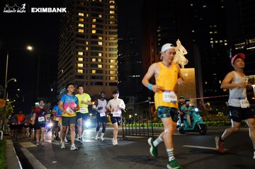 HO CHI MINH CITY NIGHT RUN EXIMBANK 2024 - Ảnh #1990686