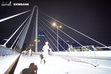 HO CHI MINH CITY NIGHT RUN EXIMBANK 2024 - Ảnh #2025761