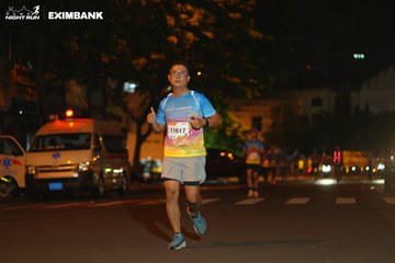 HO CHI MINH CITY NIGHT RUN EXIMBANK 2024 - Ảnh #2031930