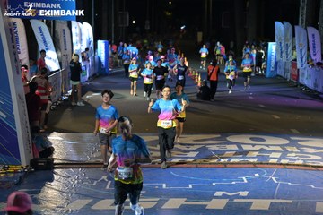 HO CHI MINH CITY NIGHT RUN EXIMBANK 2024 - Ảnh #2030708