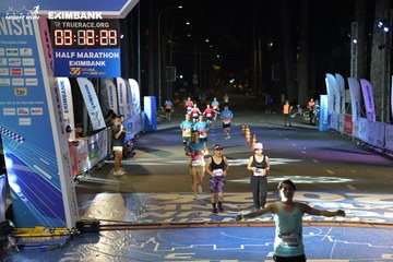 HO CHI MINH CITY NIGHT RUN EXIMBANK 2024 - Ảnh #2027942