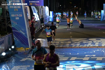 HO CHI MINH CITY NIGHT RUN EXIMBANK 2024 - Ảnh #2029506
