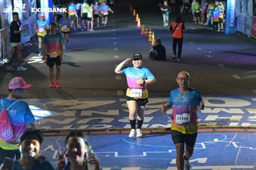 HO CHI MINH CITY NIGHT RUN EXIMBANK 2024 - Ảnh #2028555