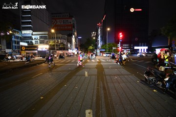 HO CHI MINH CITY NIGHT RUN EXIMBANK 2024 - Ảnh #1970844