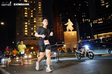 HO CHI MINH CITY NIGHT RUN EXIMBANK 2024 - Ảnh #1991030