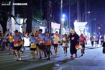 HO CHI MINH CITY NIGHT RUN EXIMBANK 2024 - Ảnh #1970312