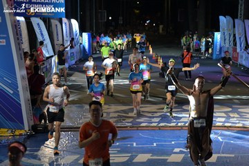 HO CHI MINH CITY NIGHT RUN EXIMBANK 2024 - Ảnh #2031561