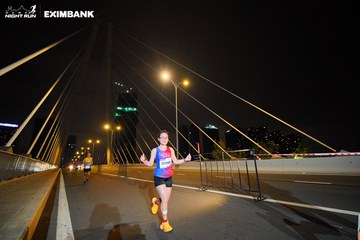 HO CHI MINH CITY NIGHT RUN EXIMBANK 2024 - Ảnh #2024413